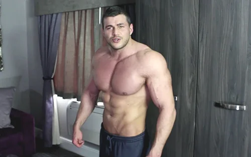Gay muscle men videos