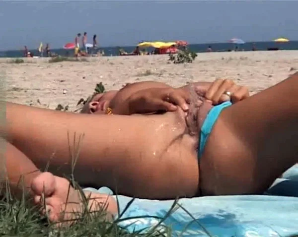 Busty Girl Rubs Her Pussy Peeing At The Beach Pissing