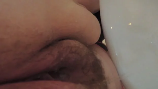 Fat Chick With A Hairy Pussy Pissing Pissing Porn At